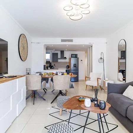 Palais Med 702 D - 2 Bedroom Down Town With Terass Ac *