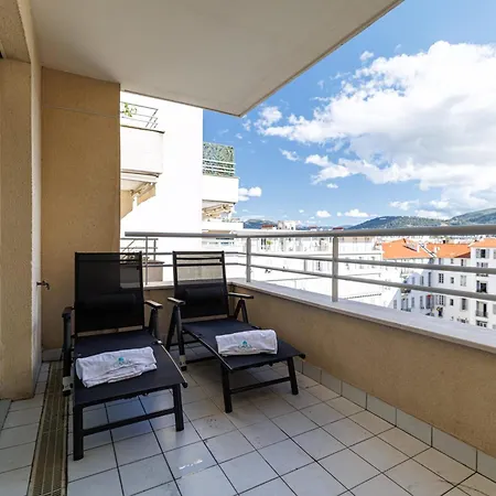 Palais Med 702 D - 2 Bedroom Down Town With Terass Ac Apartament *