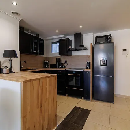 Palais Med 702 D - 2 Bedroom Down Town With Terass Ac * Nice